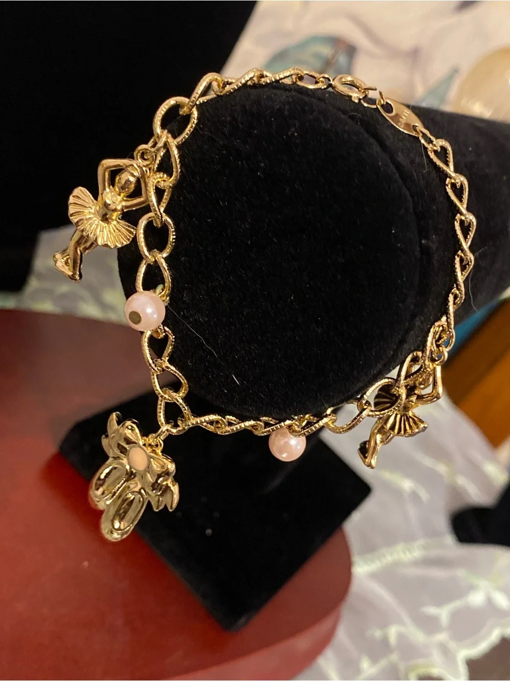 VTG ‘94 NOS Avon Pink Pearl Ballerina Gold Charm Bracelet Deadstock Kids Jewelry